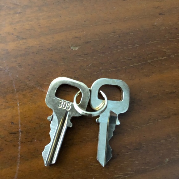 Authentic Louis Vuitton Damier Ebene Speedy 35. - Picture 15 of 16